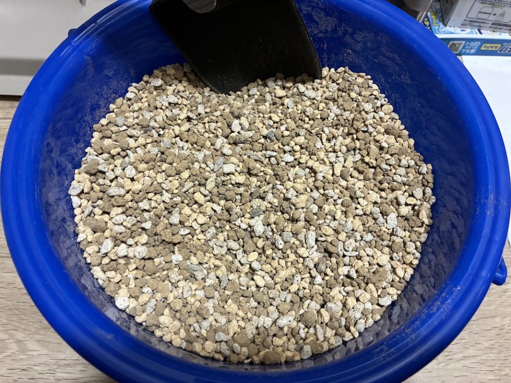 水を入れる前の用土